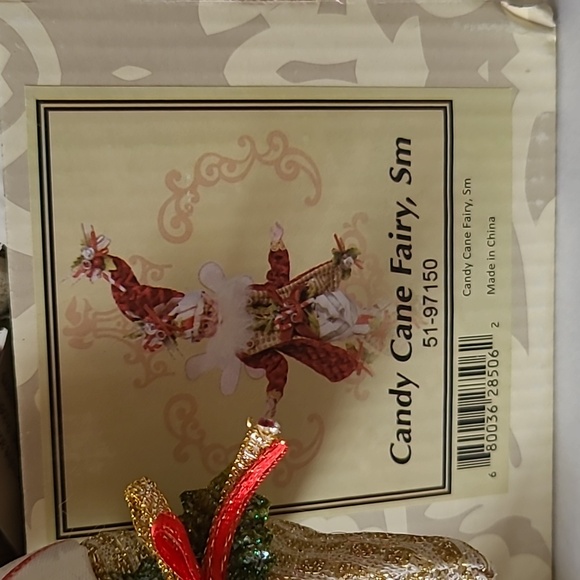 Mark Roberts candy cane fairy sm - Picture 2 of 4